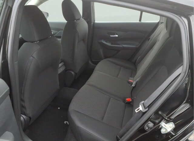 
								Nissan Sentra full									