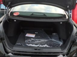 
										Nissan Sentra full									