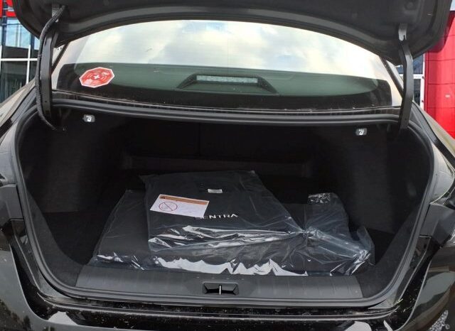 
								Nissan Sentra full									