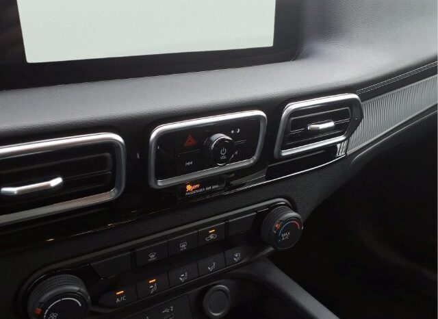 
								Nissan Sentra full									