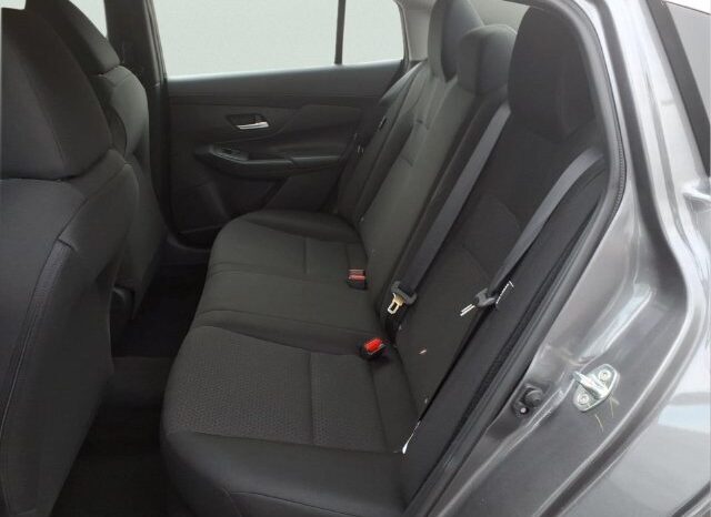 
								Nissan Sentra full									