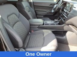 
										Nissan Pathfinder full									