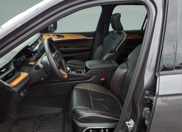 
								Jeep Grand Cherokee full									