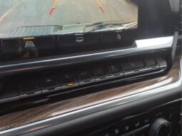 
										Chevrolet Silverado 1500 full									