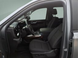 
										Chevrolet Silverado 1500 full									