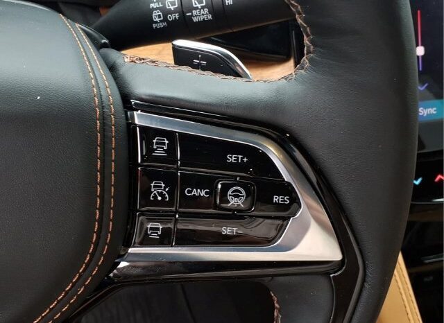 
								Jeep Grand Cherokee full									
