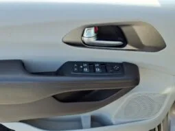 
										Chrysler Pacifica full									