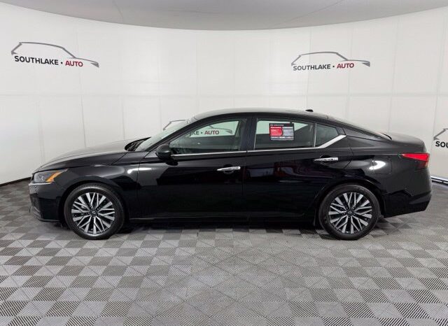 
								Nissan Altima full									