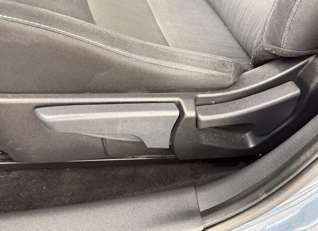 
								Nissan Sentra full									