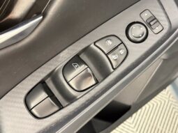 
										Nissan Sentra full									