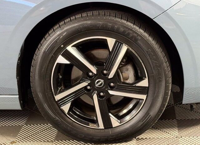 
								Nissan Sentra full									