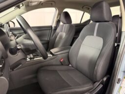 
										Nissan Sentra full									