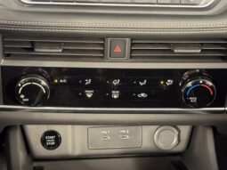 
										Nissan Rogue full									