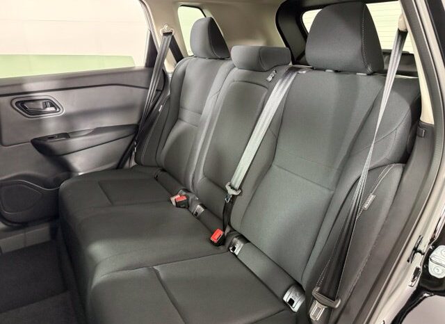 
								Nissan Rogue full									