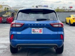 
										Ford Escape full									