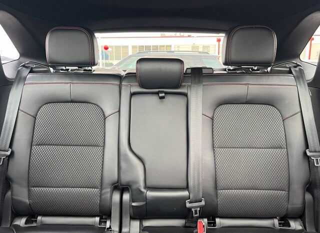 
								Ford Escape full									