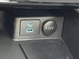 
										Ford Escape full									
