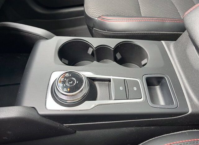 
								Ford Escape full									