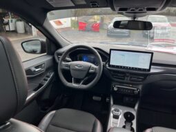 
										Ford Escape full									