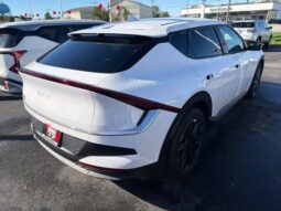 
										Kia EV6 full									