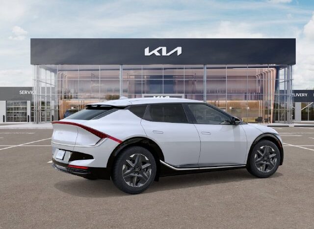
								Kia EV6 full									