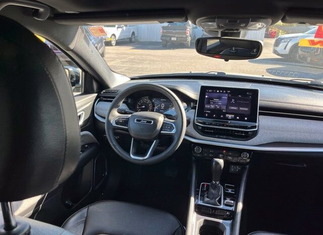 
								Jeep Compass full									
