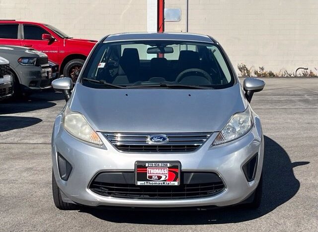 
								Ford Fiesta full									