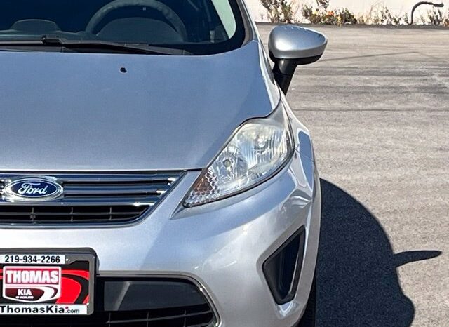 
								Ford Fiesta full									