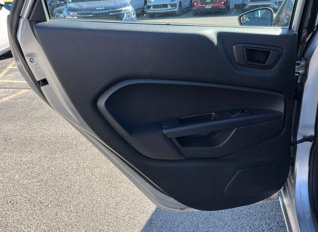
								Ford Fiesta full									