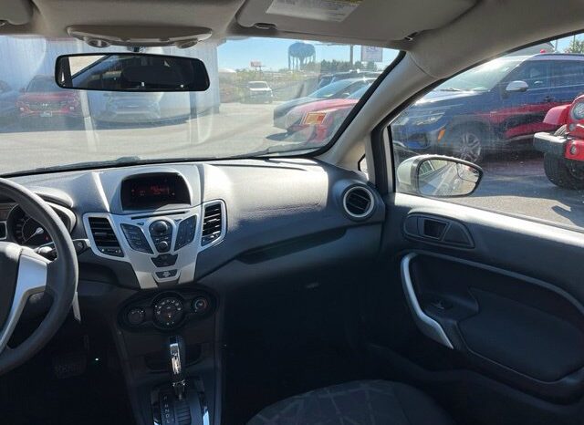 
								Ford Fiesta full									