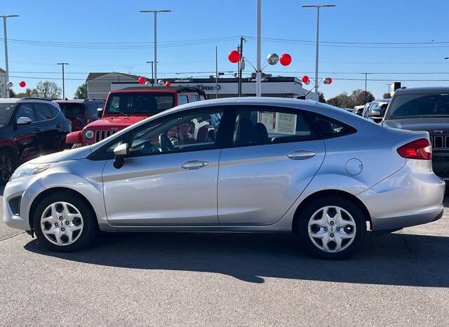 
								Ford Fiesta full									