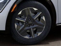 
										Kia EV6 full									