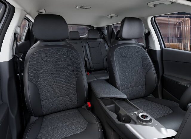 
								Kia EV6 full									