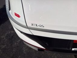 
										Kia EV6 full									