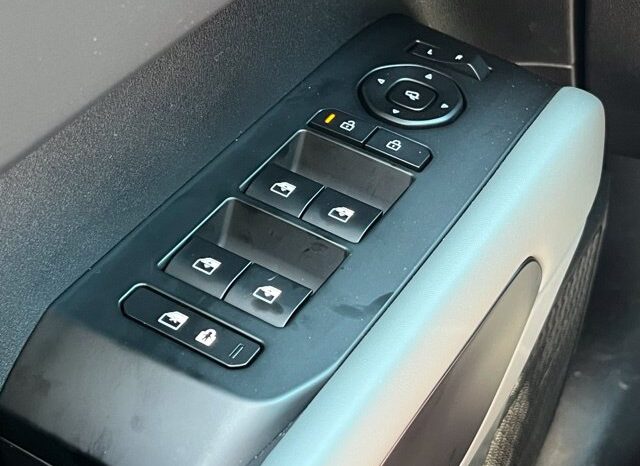 
								Kia Telluride Hybrid full									