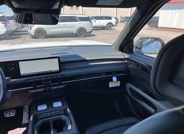 
								Kia Telluride Hybrid full									