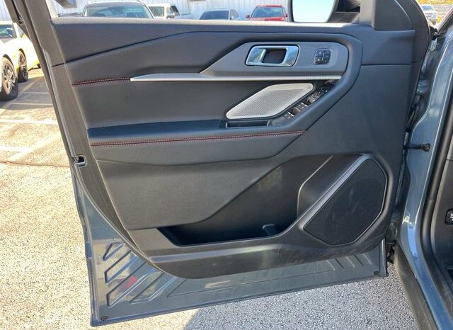 
								Ford Explorer full									