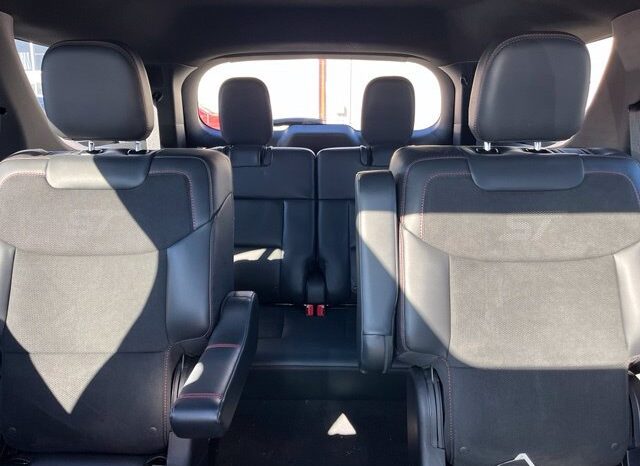
								Ford Explorer full									