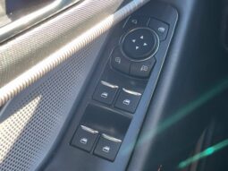
										Ford Explorer full									