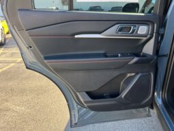 
										Ford Explorer full									
