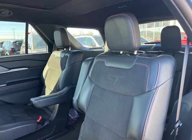 
								Ford Explorer full									