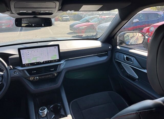 
								Ford Explorer full									