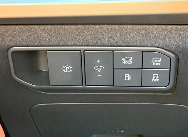 
								Kia Telluride Hybrid full									