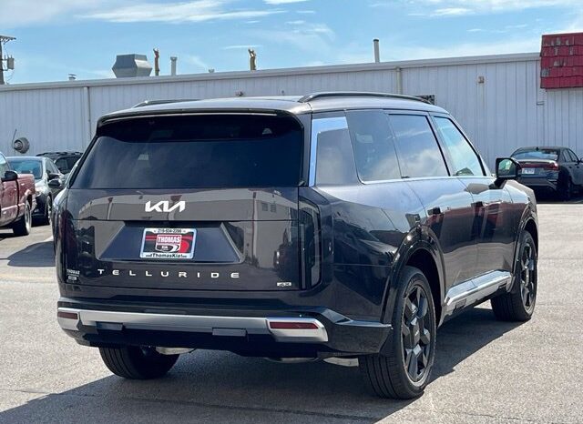 
								Kia Telluride Hybrid full									