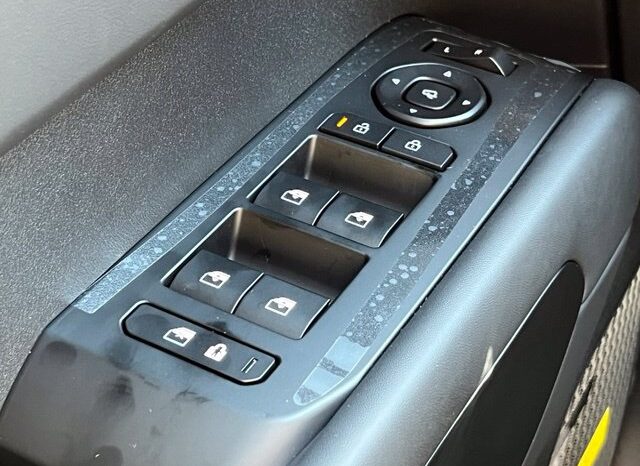 
								Kia Telluride Hybrid full									