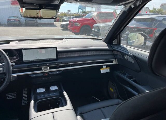 
								Kia Telluride Hybrid full									
