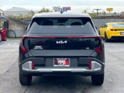 
										Kia Seltos full									