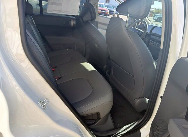 
								Kia EV3 full									