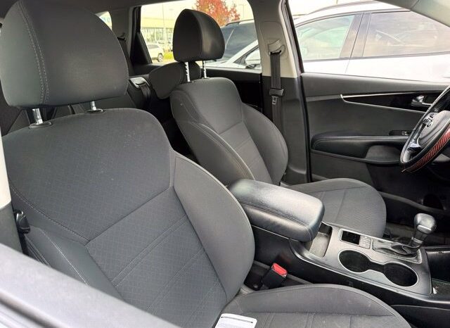 
								Kia Sorento full									