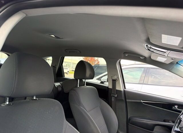 
								Kia Sorento full									